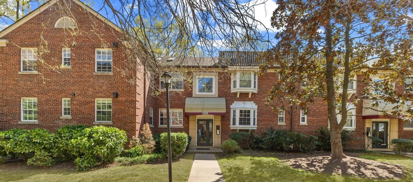 Palisade Gardens Condos for Sale