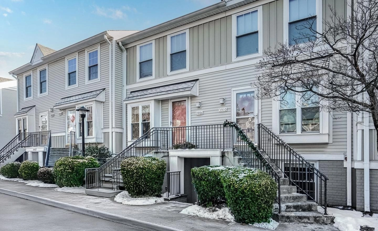 Dundree Knoll Townhomes for Sale