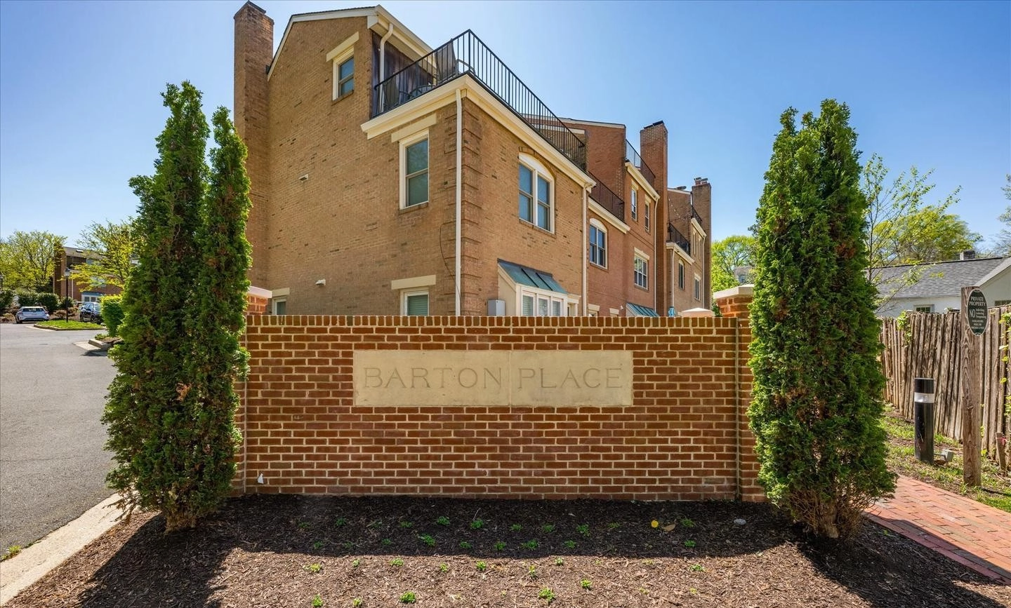 Barton Place Condos for Sale,