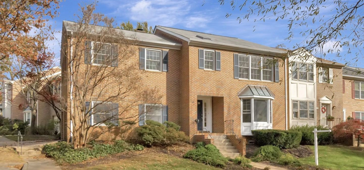 Hunter Oaks Townhomes for sale