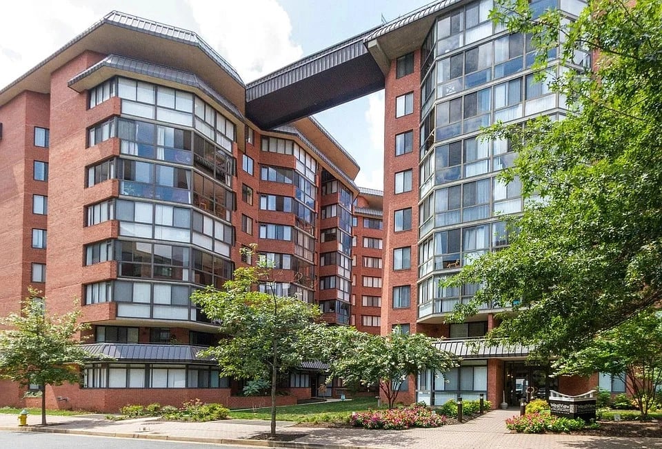 Westview at Ballston Metro Condos