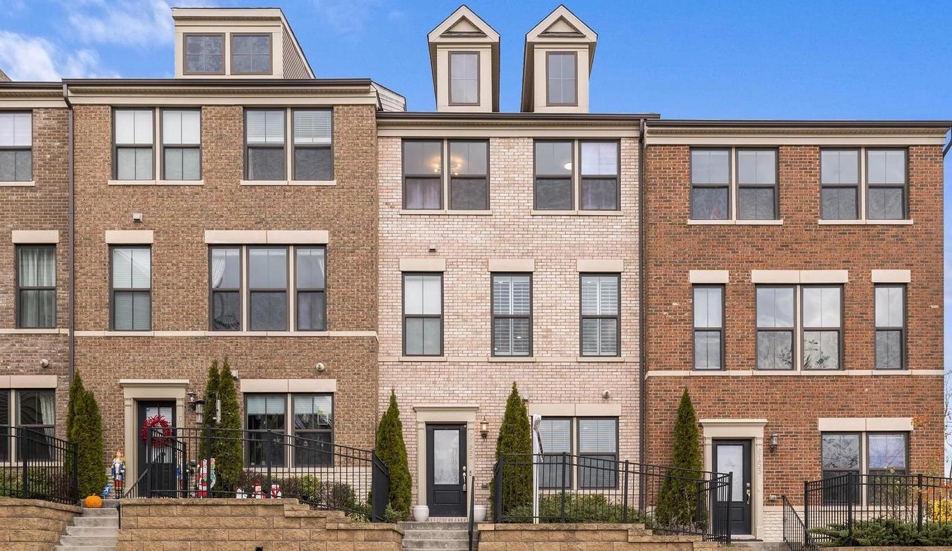 Ambrose Hills Townhomes For Sale