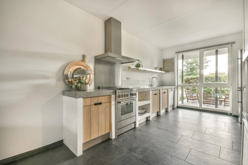 10 Factors To Consider When Choosing Your Kitchen Design
