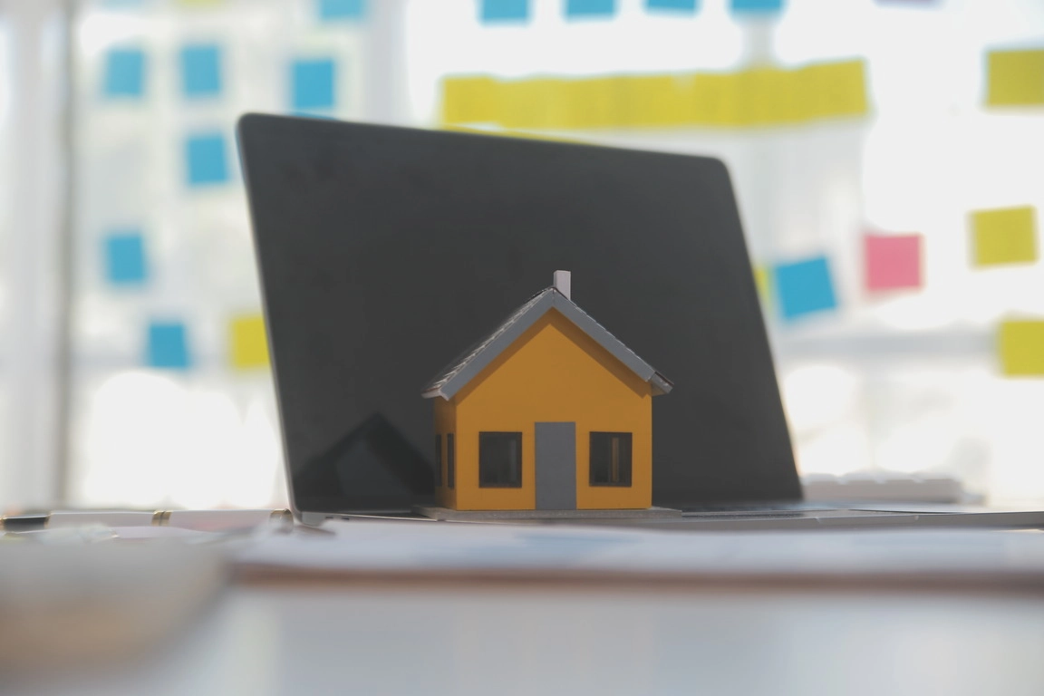 5 Things High-Converting Real Estate Email Designs Have In Common (That You Should Steal)