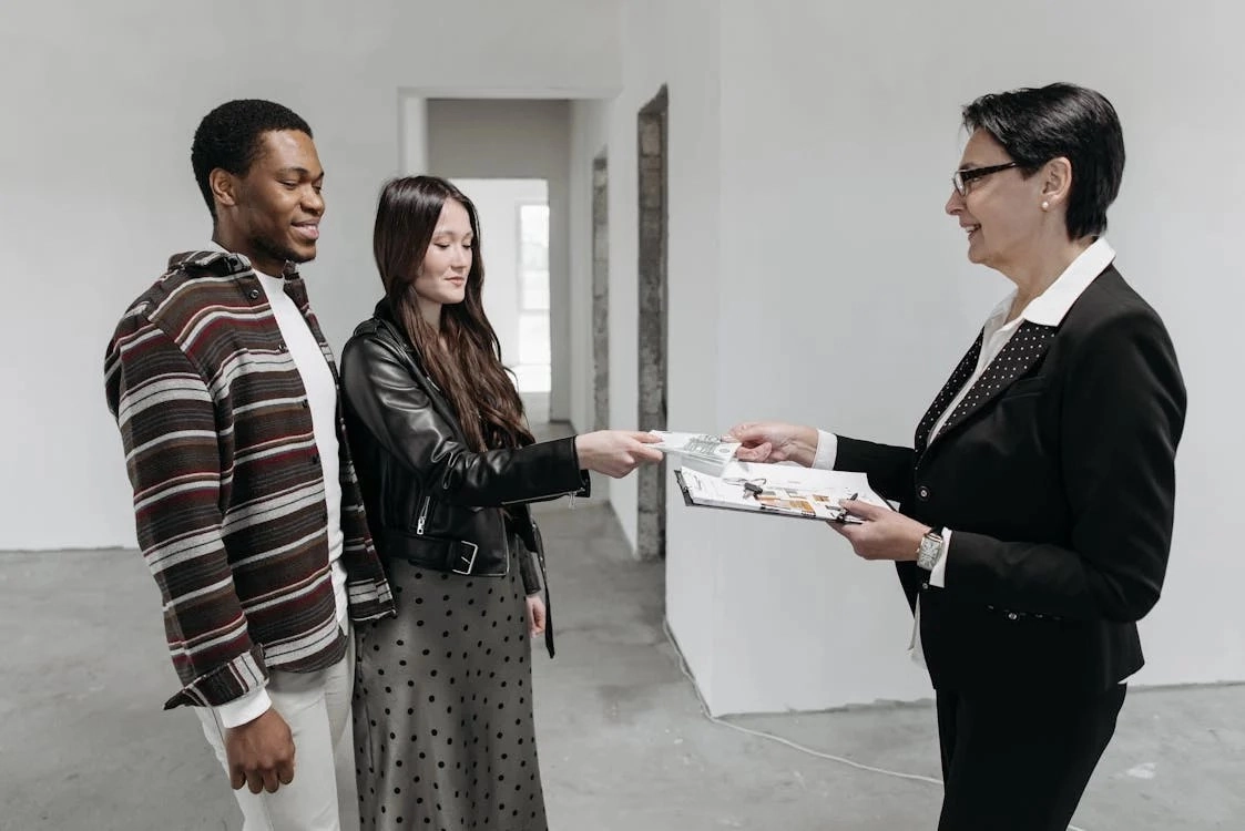 5 Tips For How to Build a Real Estate Brand That Truly Resonates and Attracts Clients