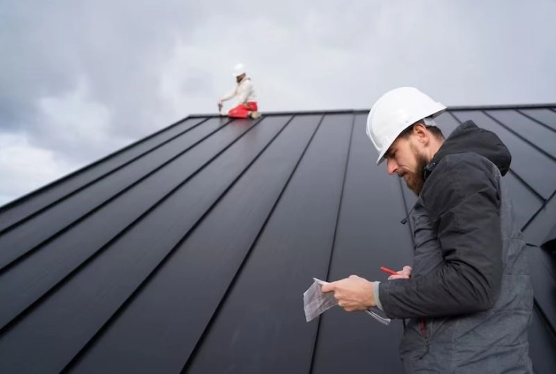 7 Signs Your Roof Might Need to Be Replaced - Expert Tips from Top Roofing Company -