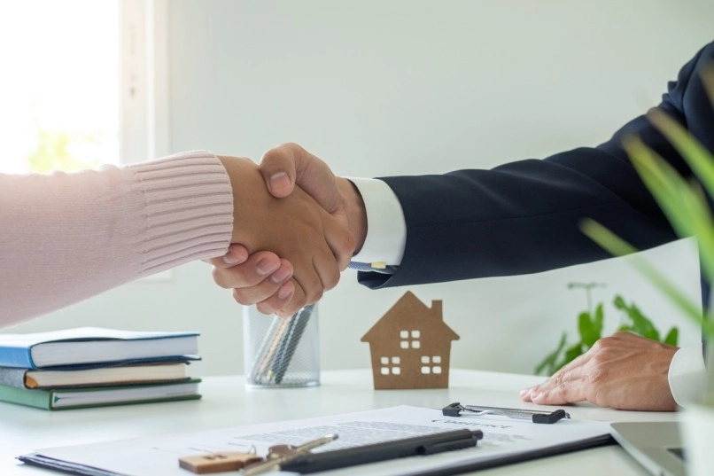 Common Mistakes When Selling a Home and How to Avoid Them