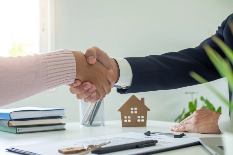 Common Mistakes When Selling a Home and How to Avoid Them