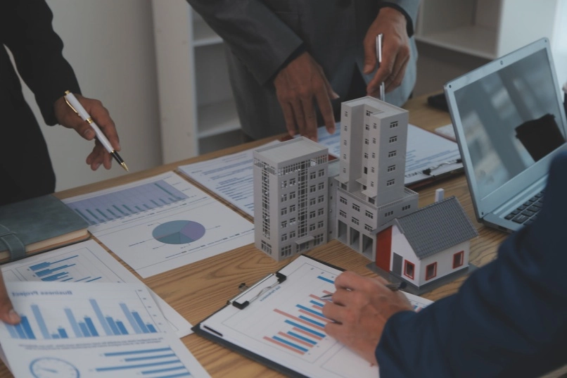 Decoding REIT Jobs: Where the Sector Is Hiring & Why You Should Pay Attention