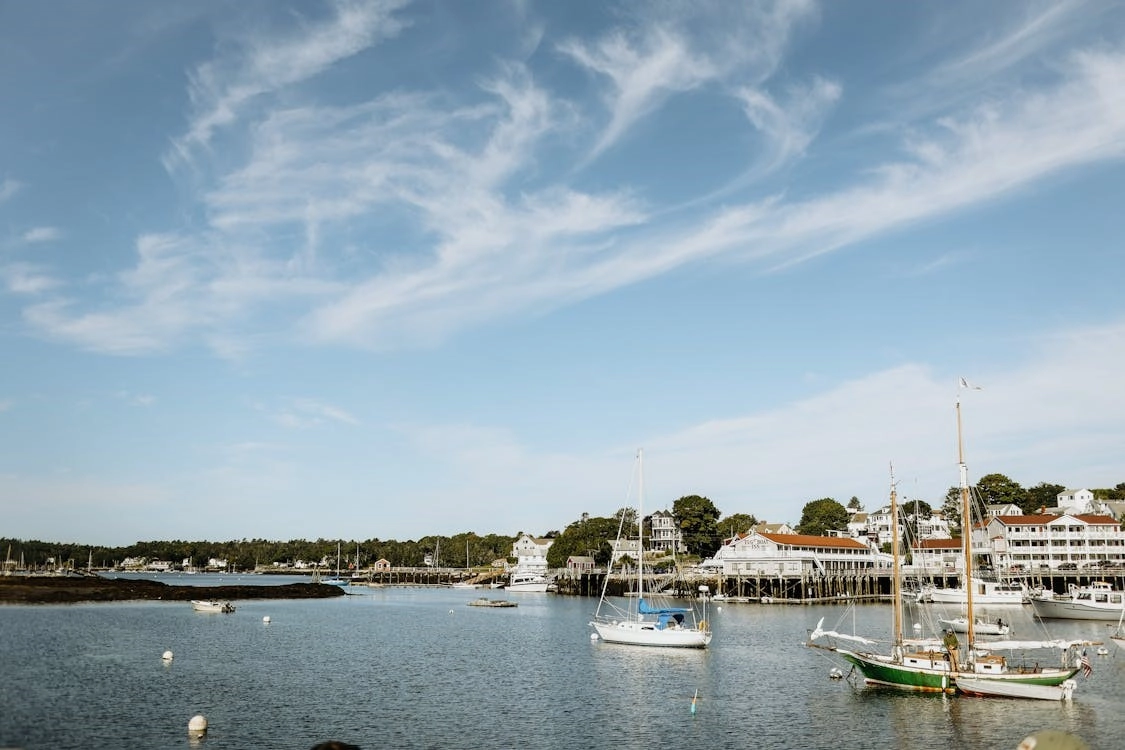 Discover Coastal Charm: What You Need to Know About Buying a Home in Maine