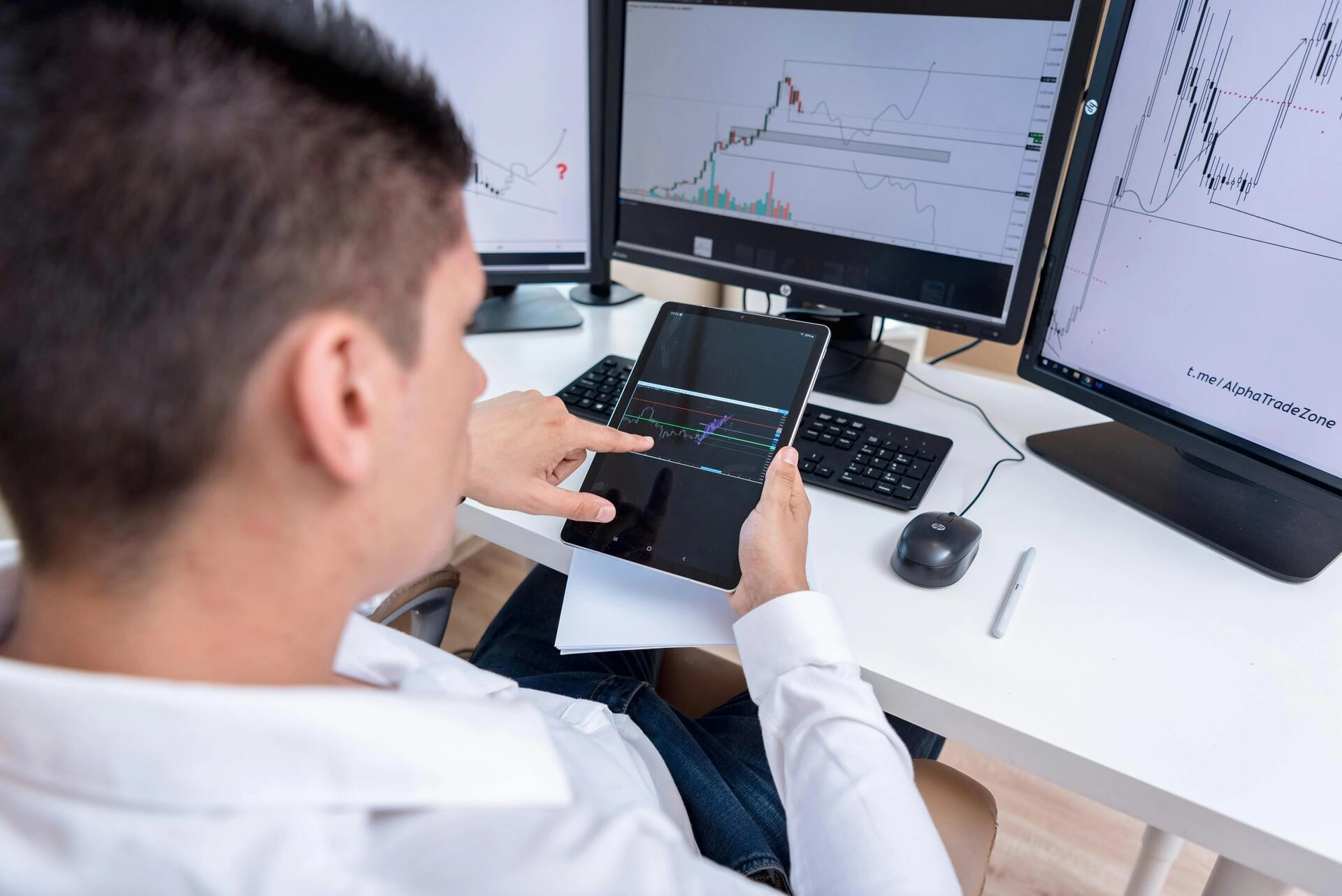 Do Tech Stock Trends Sway Local Home Prices?