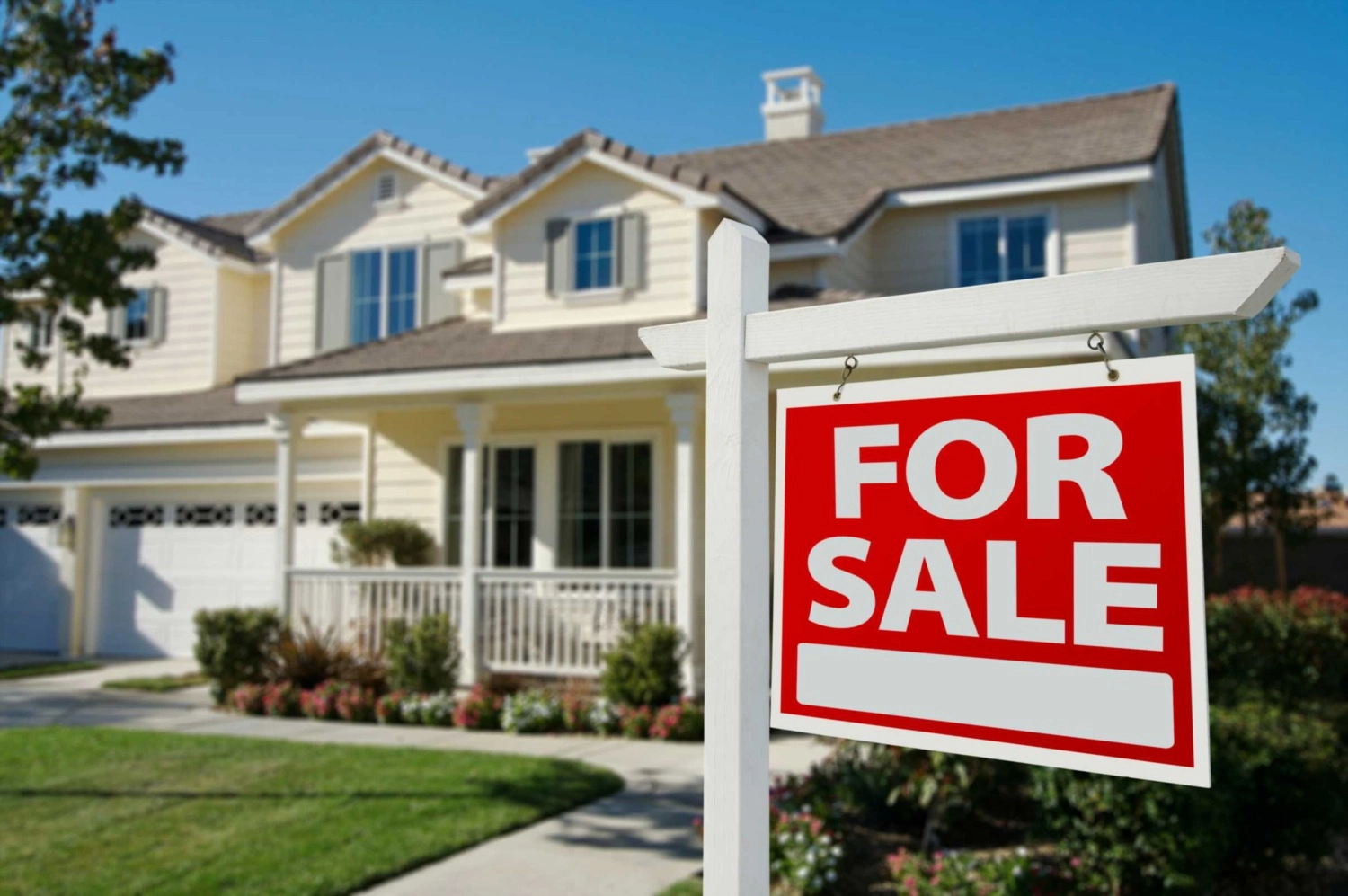 From Listing To Relocation: Selling Your Home Effectively And Efficiently -