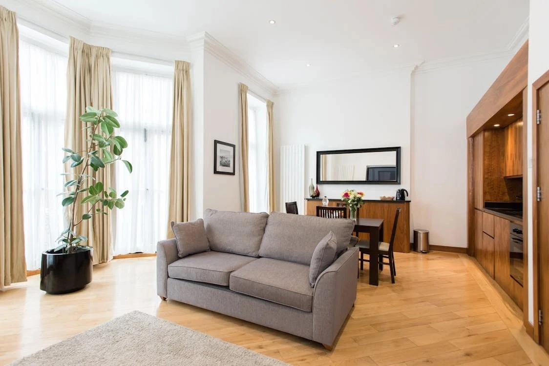 Furnished Rentals in Denver: What Furniture Attracts the Best Tenants?