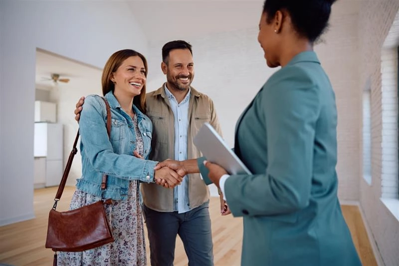 How to Become a Real Estate Agent in Florida