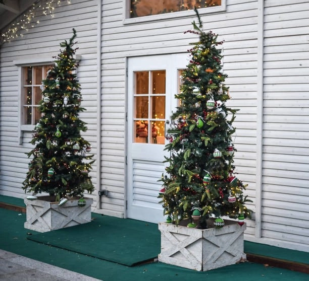 How to choose Artificial Pine Tree: A Practical Buyer's Guide