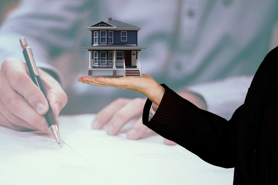 How to Create Your Own Real Estate Agency in the US