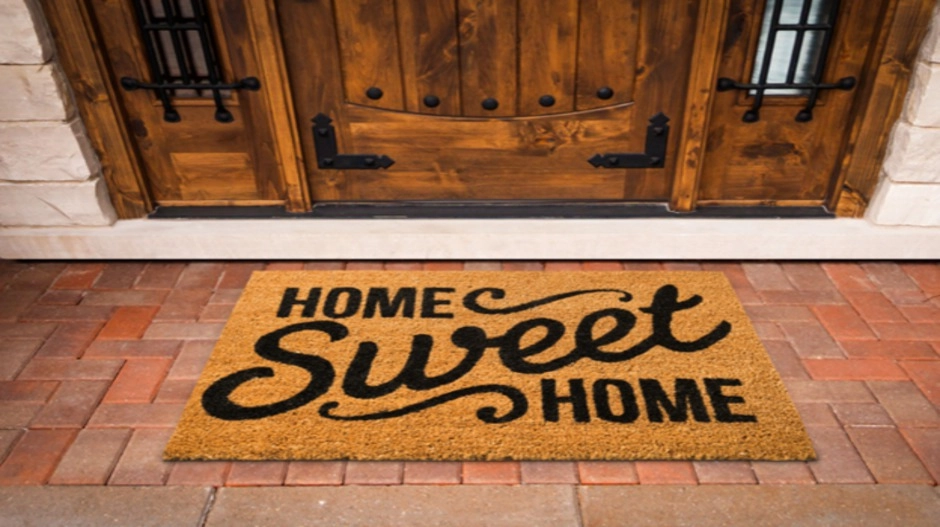 Innovative Ways to Decorate Your Home with Custom Accessories