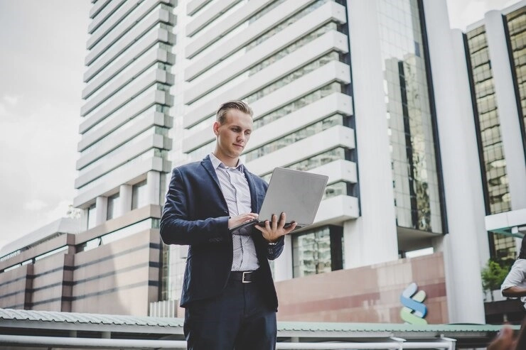 Is Real Estate Investment Trusts (REITs) a Good Career Path?-