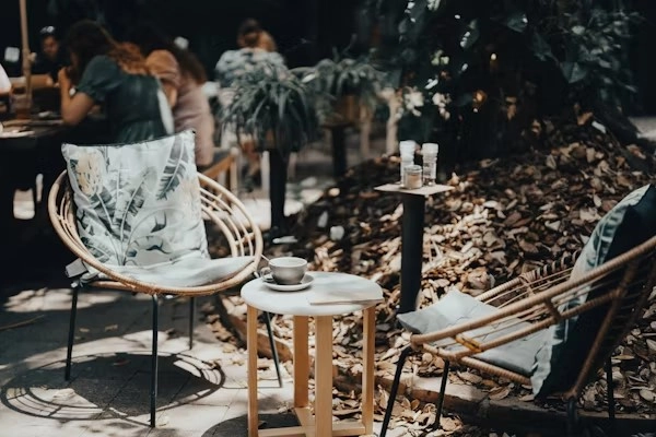 Just Bought a Home? Here's How to Set Up Your Outdoor Space for Entertaining