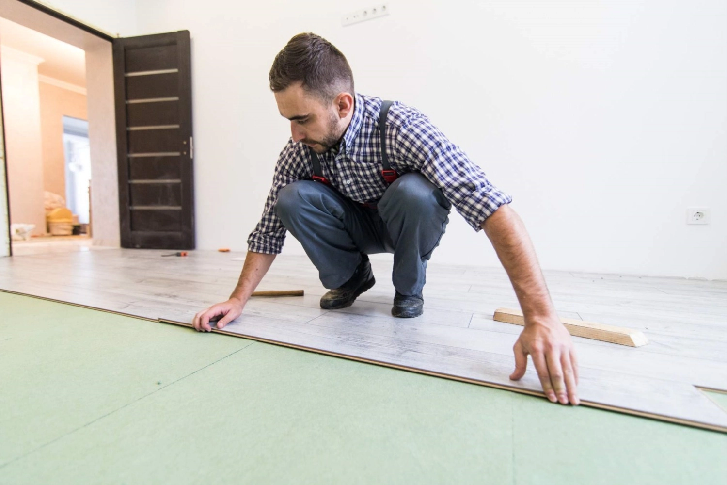 Protecting High-End Flooring During Showings: Smart Care for Sellers