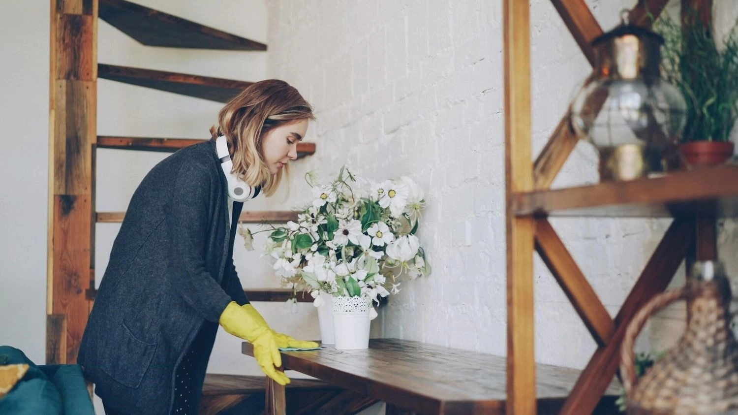 Selling Without Cleaning Out Every Drawer: Is That a Thing?