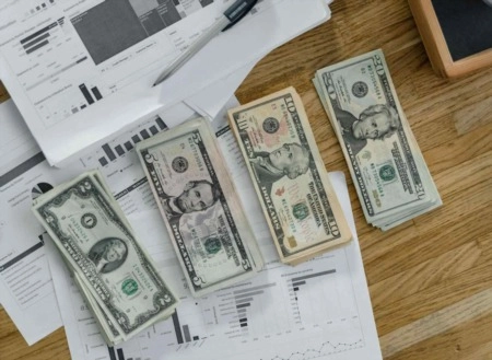Streamline Your Real Estate Business: The Benefits of Payroll & HR Outsourcing