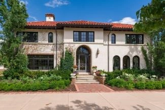 Discover Stress-Free Property Management with Kenna Real Estate in Highlands Ranch -