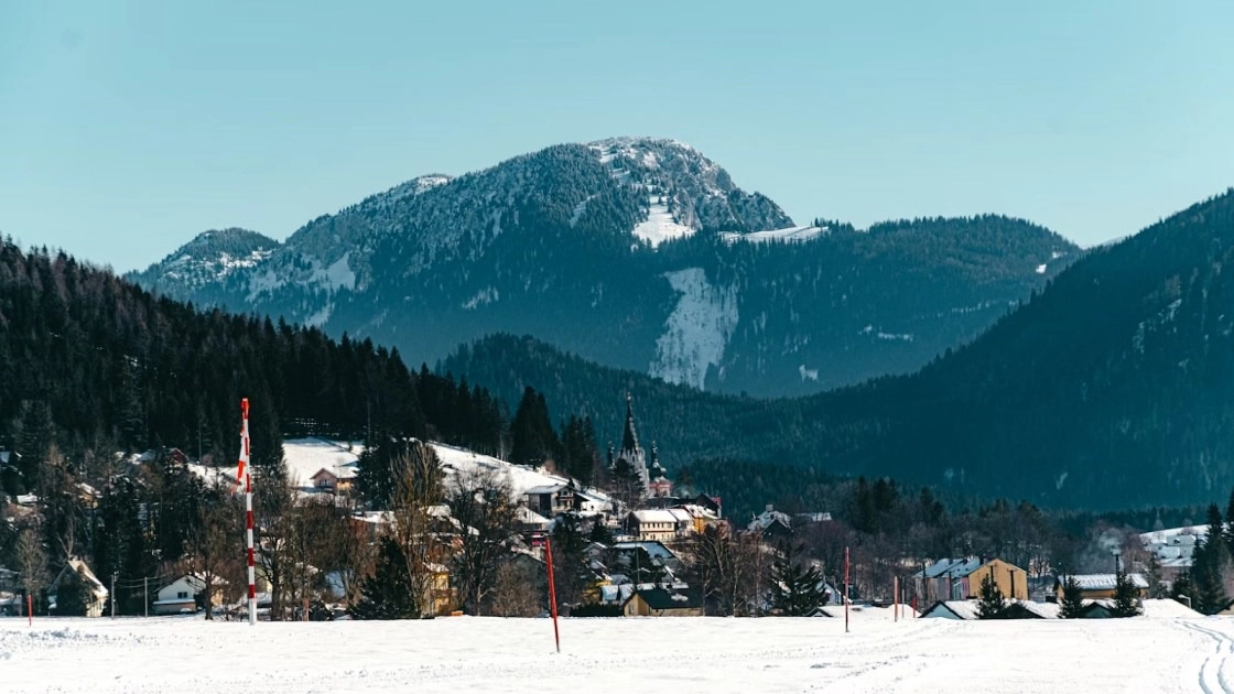 The Best Mountain Towns in the USA for a 2026 Relocation