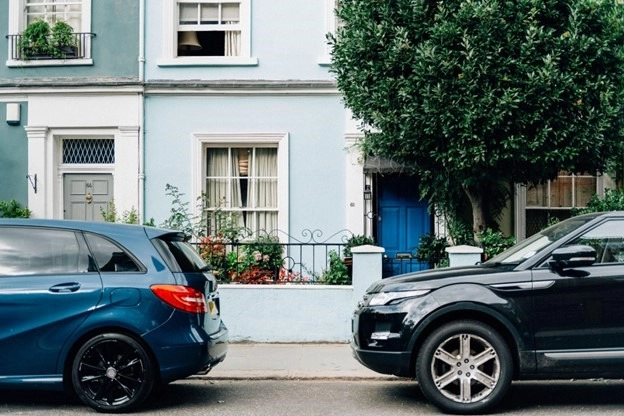 The Car-Friendly Community: How Parking Availability Influences Home Buying Decisions -