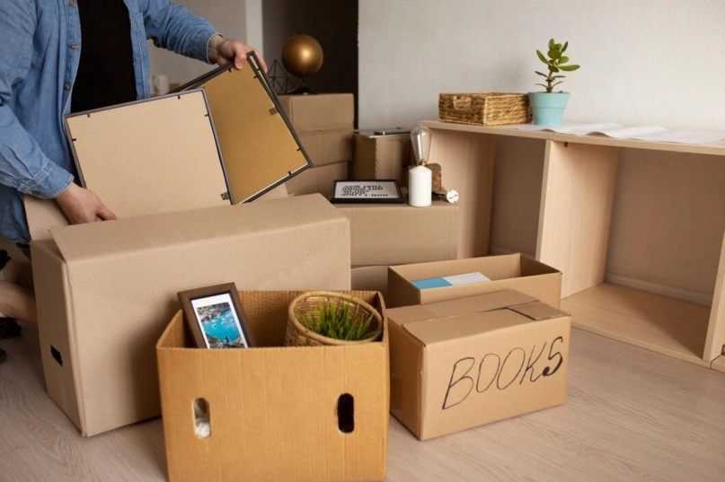 The Must-Do Cleanup Before Moving: How to Declutter Your Home Efficiently