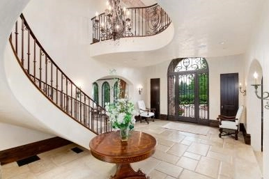 Top 10 Denver's Premier Luxury Neighborhoods: Destinations for Upscale Living -