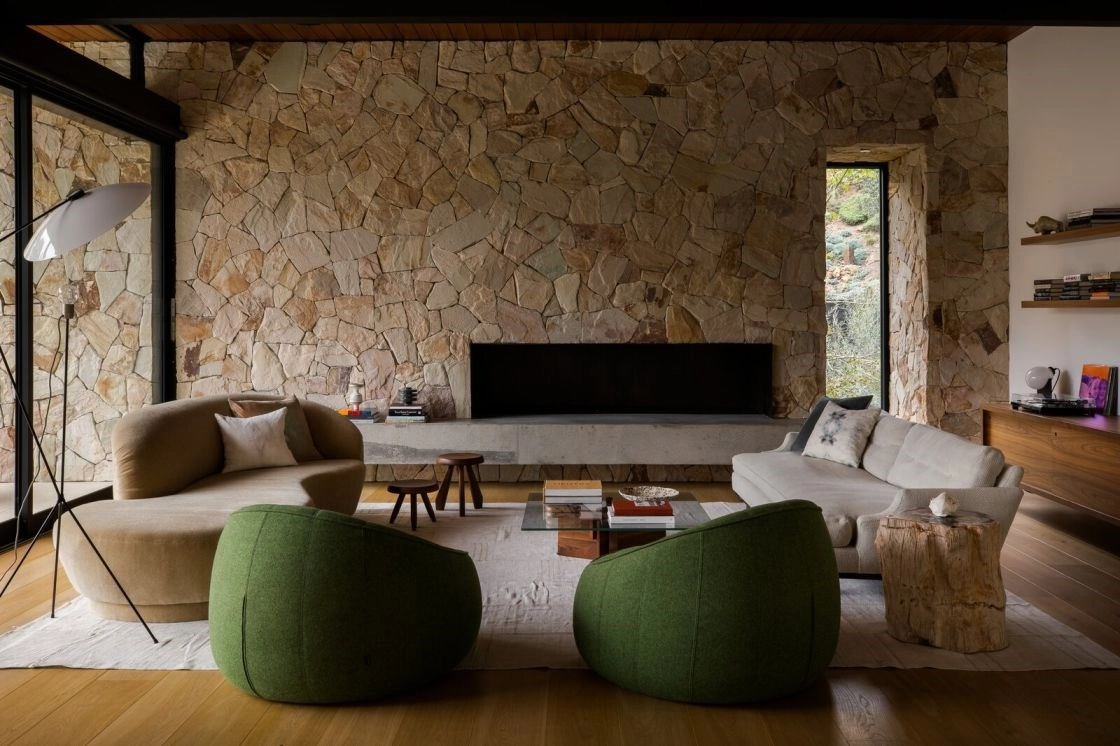 Unveiling the Art of Stone Restoration: A Timeless Transformation -