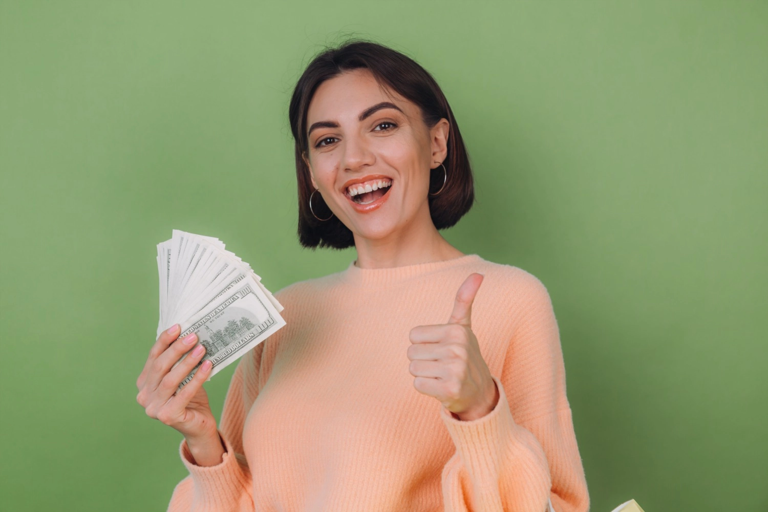 Who Do I Contact If I Want to Buy a Home with Cash? -