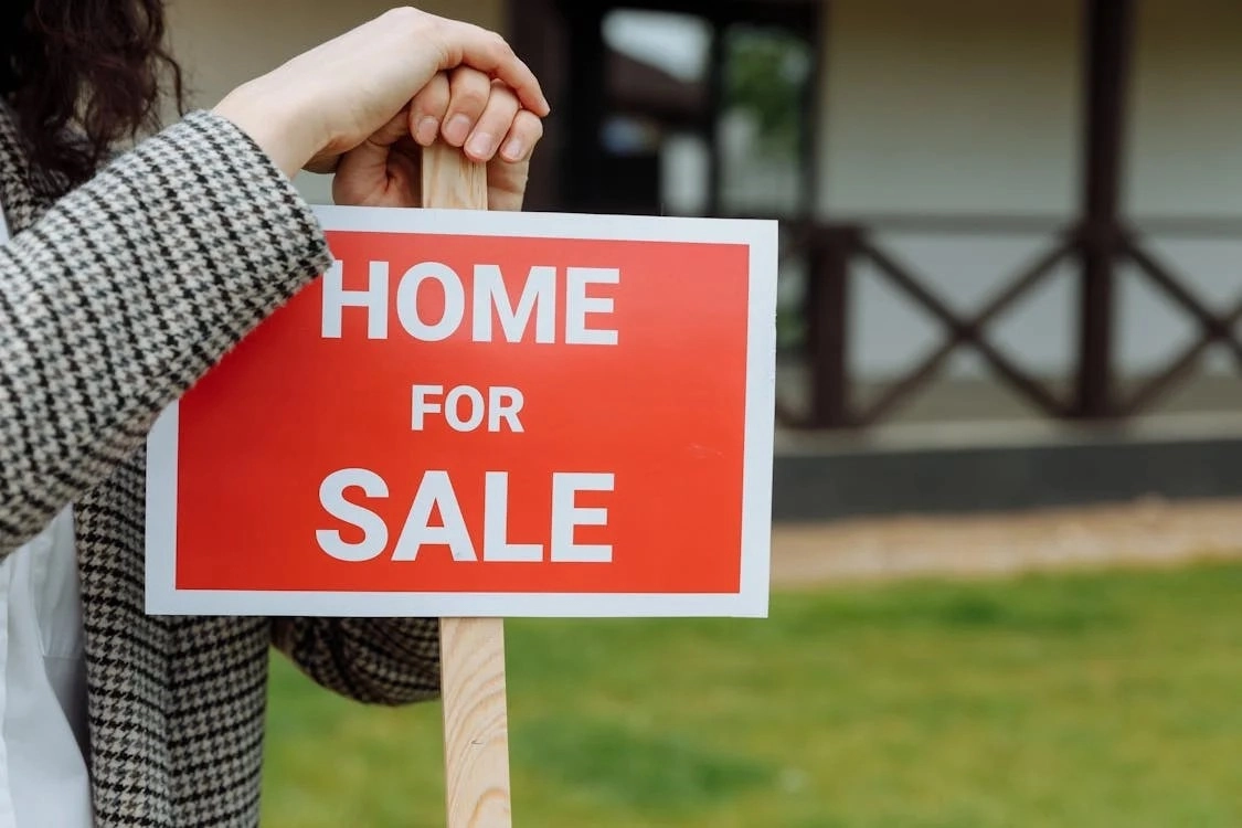 Why a Clean Home Sells Faster: The Role of Cleaning in Home Staging