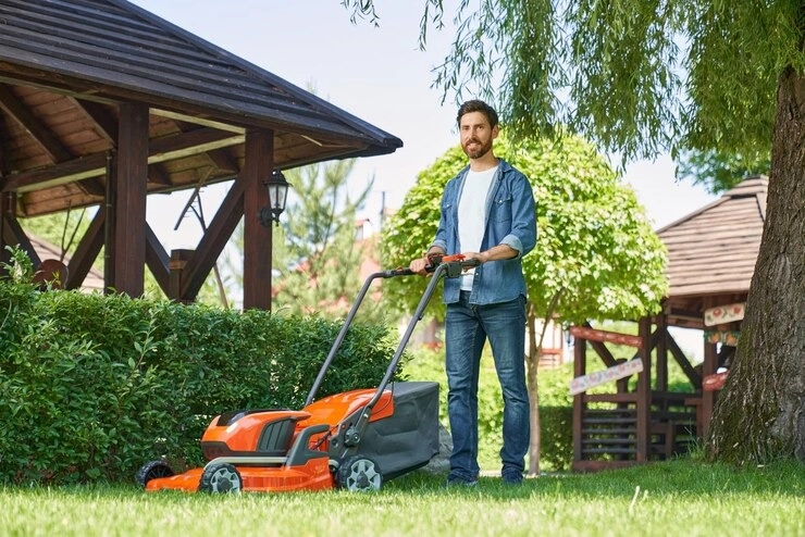 Why Choose Professional Landscaping? Essential Advantages for Your Property -