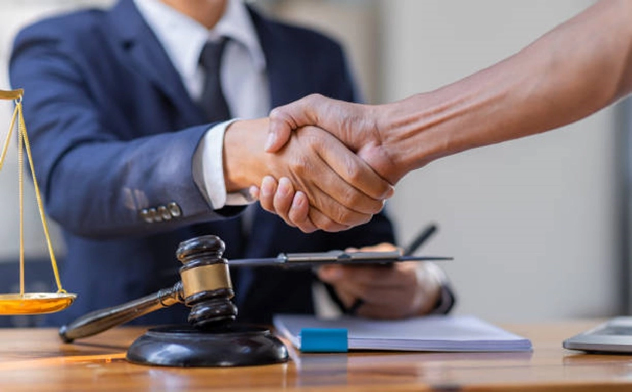 Why Choosing the Right Construction Claims Attorney Matters in Houston