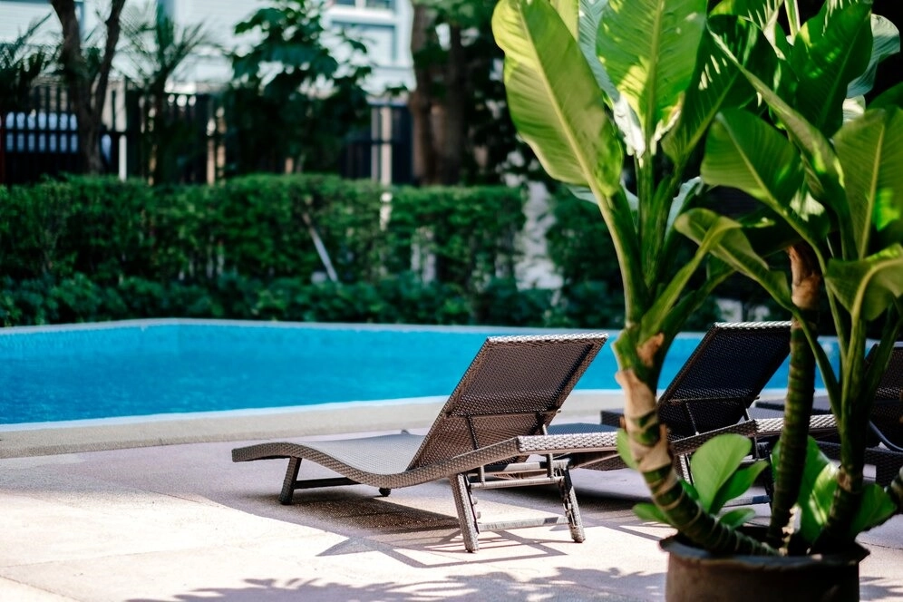 Why You Should Hire an Experienced Pool Contractor When Building a Home Pool -