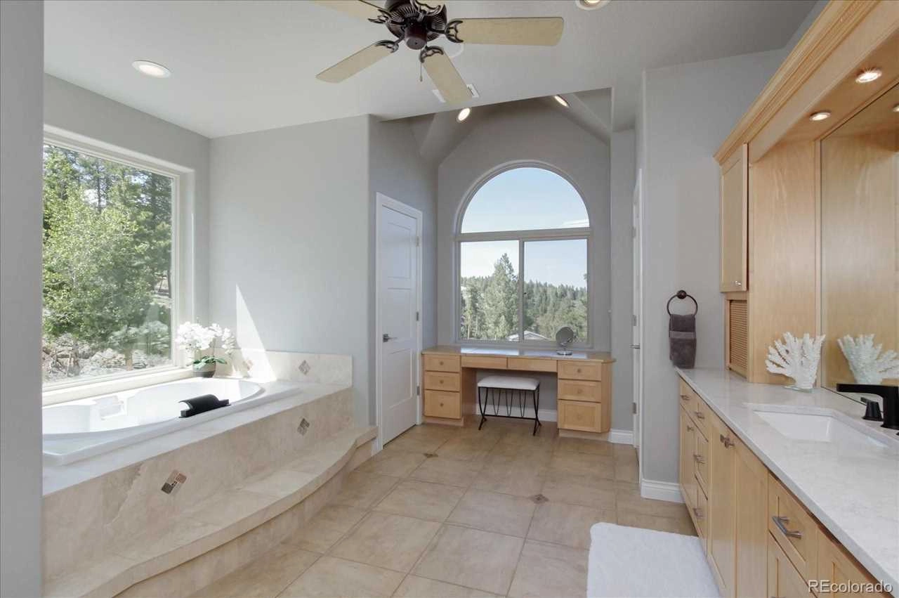 Luxury Home Bathroom