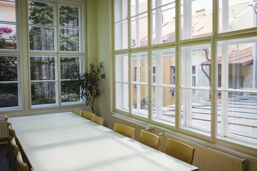 4 Reasons to Buy Hurricane Impact Windows -