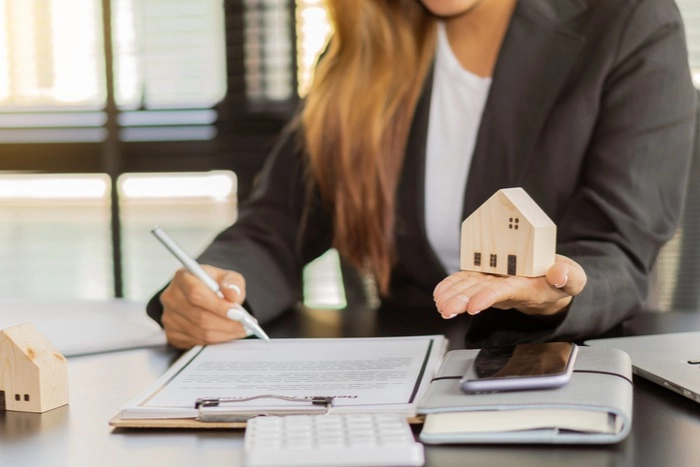 6 Factors to Consider Before Taking a Home Loan -