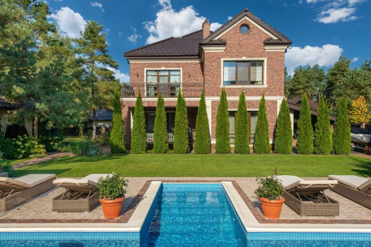 A Helpful Guide to Yard Design for New-Build Homes -