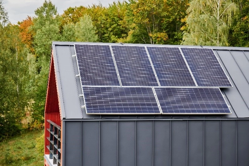Beyond Blackouts: How Battery Storage Makes Your Home an Energy Fortress -