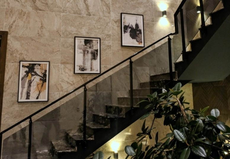 Building a Stylish Home: 4 Material Choices for a Unique and Durable Design -