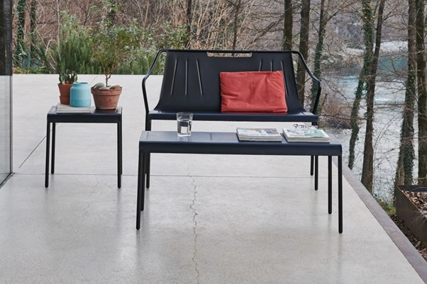 Choosing a Contemporary Coffee Table That Makes a Statement in Your Living Room