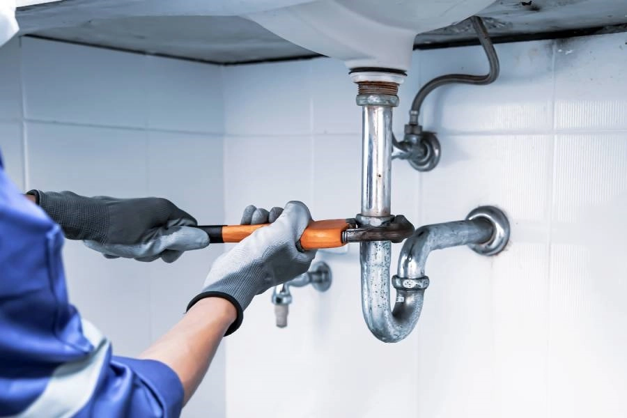 Common Plumbing Issues in Commercial Buildings -