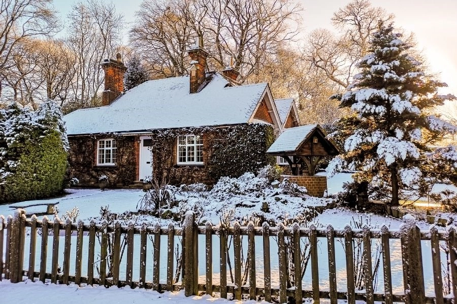 Essential Snow Safety Tips for Homeowners -