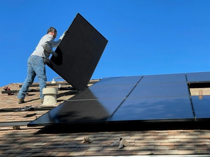 From Traditional to Modern: The Evolution of Solar Panel Design -