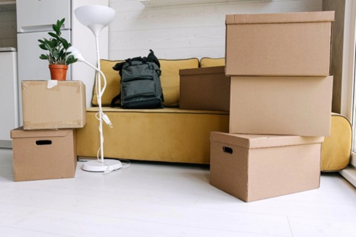 How a Simple Declutter Can Boost Your Home’s Appeal