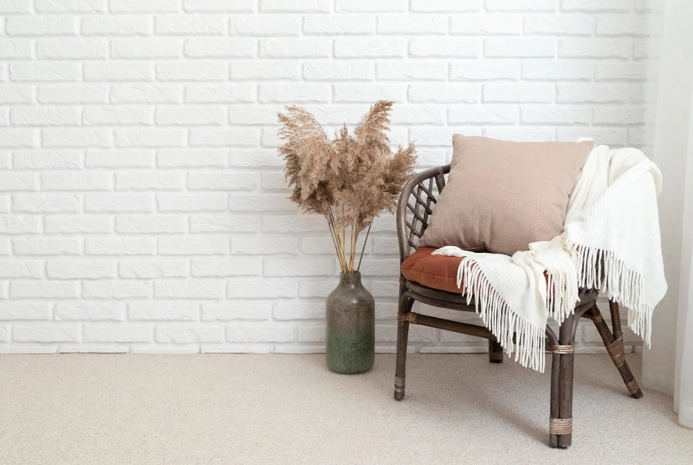 How To Create A Minimalist Living Room -