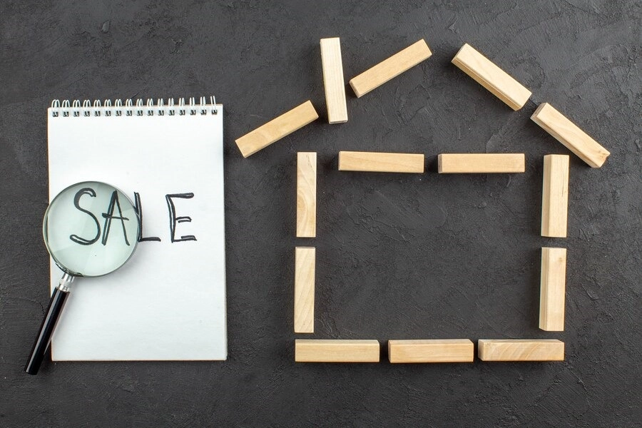 How to Effectively Market a Home in Poor Condition -